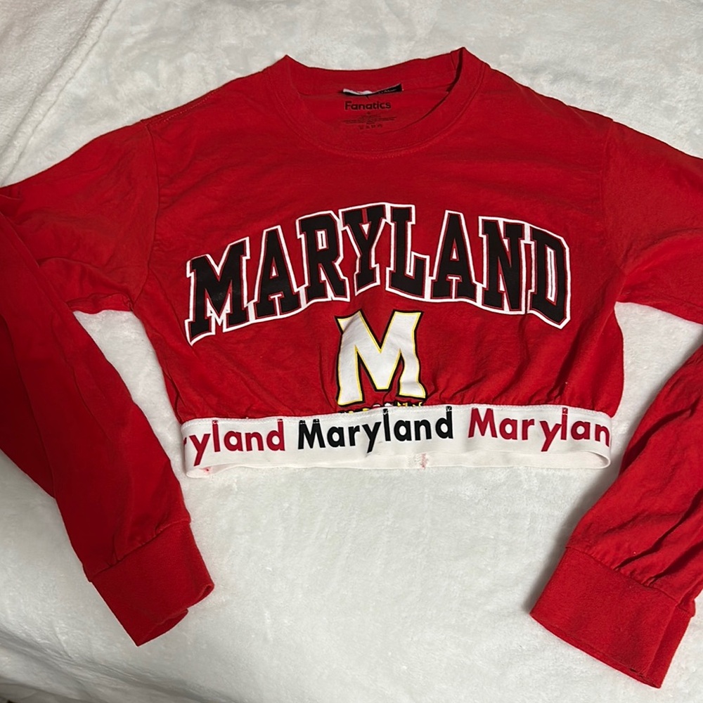 ❤️ 2/$25 College Gear - University of Maryland long sleeve crop top size Small